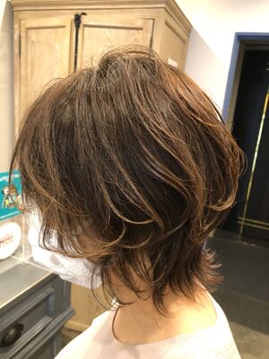 レイヤーボブ ショートの髪型 ヘアスタイル ヘアカタログ 人気順 Yahoo Beauty ヤフービューティー