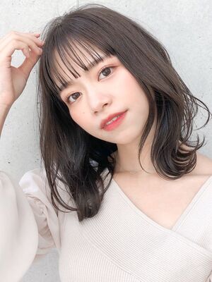 21年夏 ミディアムレイヤーの人気ヘアスタイル 髪型 ヘアアレンジ Yahoo Beauty