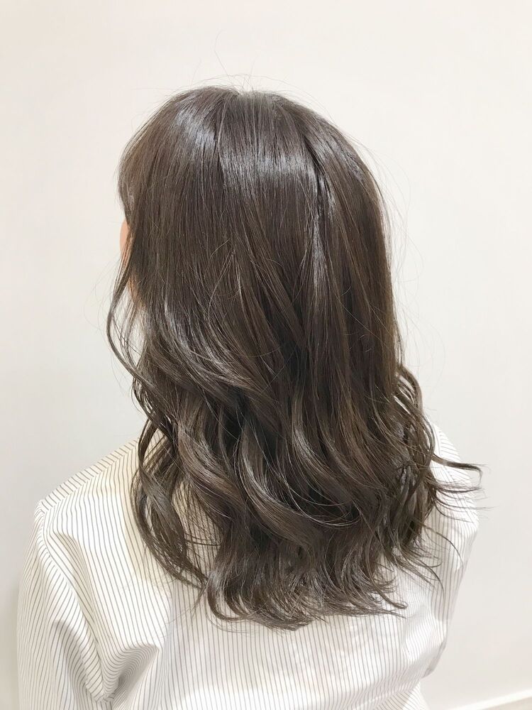 Zele Aveda 大宮 鈴木 赤み除去 カーキグレー Zele Aveda大宮 ゼルアヴェダオオミヤ 鈴木丈博のヘアスタイル情報 Yahoo Beauty