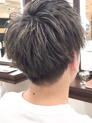 22年夏 メンズ グレー系の人気ヘアスタイル 髪型 ヘアアレンジ Yahoo Beauty