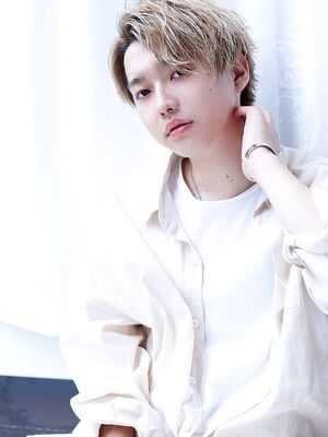 メンズ 耳かけ ミディアムの髪型 ヘアスタイル ヘアカタログ 人気順 Yahoo Beauty ヤフービューティー