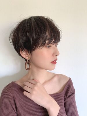 カーリーヘア ショートの髪型 ヘアスタイル ヘアカタログ 人気順 Yahoo Beauty ヤフービューティー