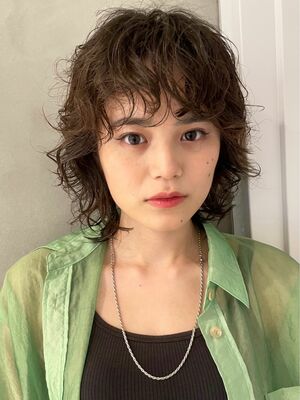 21年夏 ウルフレイヤー ミディアムの新着ヘアスタイル 髪型 ヘアアレンジ Yahoo Beauty