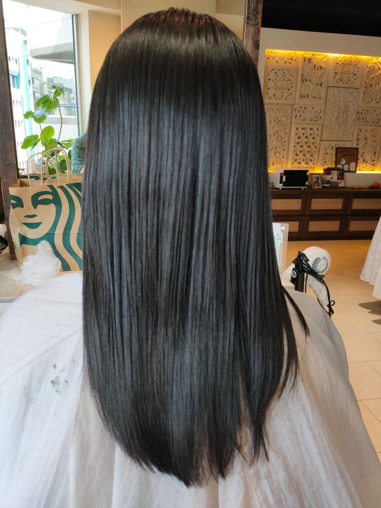 30代色っぽヘアダークなアッシュベージュはａｖｅｄａカラーでツヤ髪にしました ヘアリゾート粋 Tiga 池袋店 ヘアリゾートスイ ティガ イケブクロテン ヘアリゾート粋 松本 聖のヘアスタイル情報 Yahoo Beauty