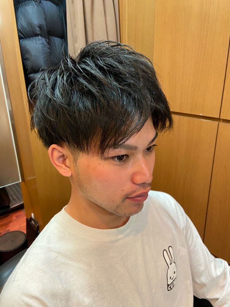 大人気 ナチュラルマッシュセンター分け刈り上げ Hiro Ginza 銀座本店 ヒロギンザ ギンザホンテン 山口 剛のヘアスタイル情報 Yahoo Beauty