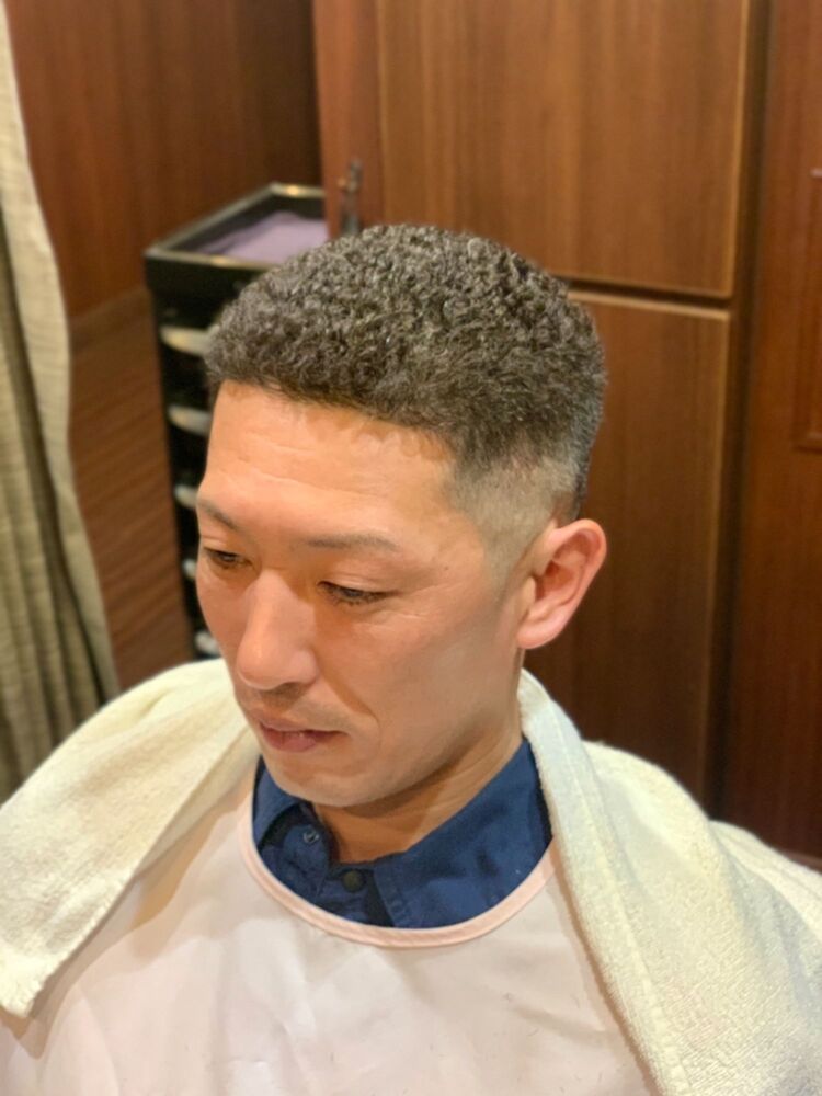 大人のパンチパーマ Hiro Ginza 池袋東口店 ヒロギンザ イケブクロヒガシグチテン 曽根克英のヘアスタイル情報 Yahoo Beauty