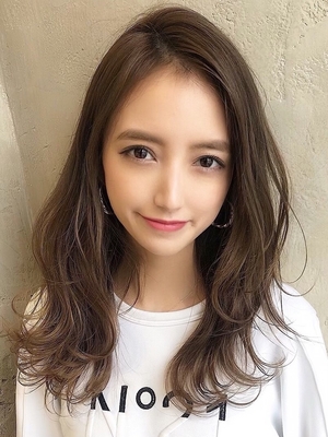 前髪なし ロングの髪型 ヘアスタイル ヘアカタログ 人気順 Yahoo Beauty ヤフービューティー