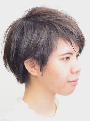 22年春 アシンメトリーの人気ヘアスタイル 髪型 ヘアアレンジ Yahoo Beauty