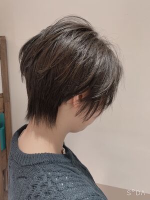 シャギー ショートの髪型 ヘアスタイル ヘアカタログ 人気順 Yahoo Beauty ヤフービューティー