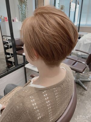 21年夏 角刈りの新着ヘアスタイル 髪型 ヘアアレンジ Yahoo Beauty