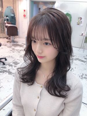 21年秋冬 シースルーバング セミロングの新着ヘアスタイル 髪型 ヘアアレンジ Yahoo Beauty