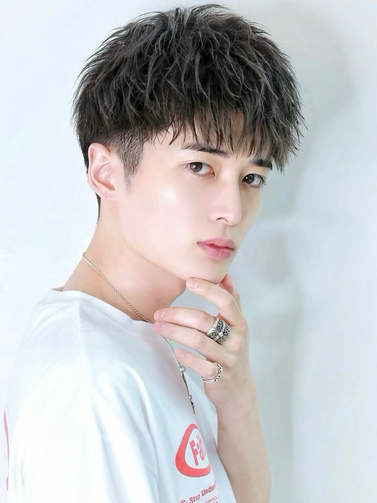 爽やかツーブロック ナチュラル束感ショート Lipps 長井健也のヘアスタイル情報 Yahoo Beauty