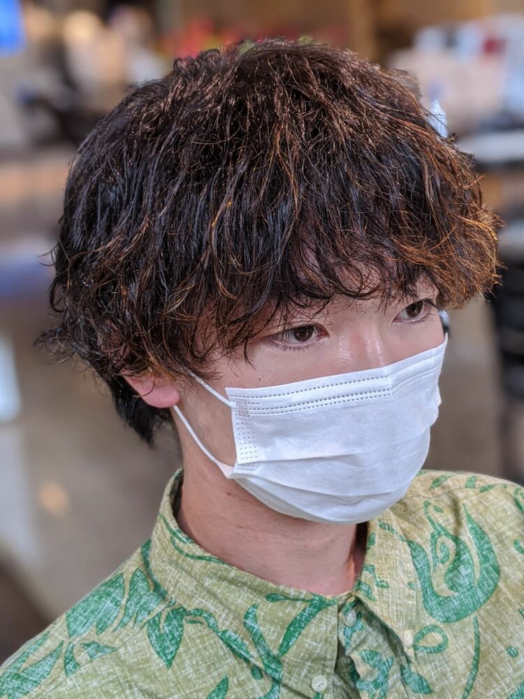 Missessence甲斐 メンズ ゲストスナップ ツイスト スパイラル パーマ 無造作 Ryuichi Kaiのヘアスタイル情報 Yahoo Beauty