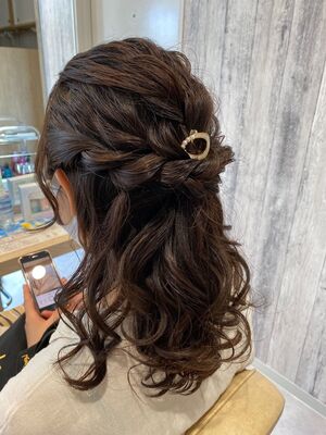 21年秋冬 結婚式ヘアセット ミディアムの新着ヘアスタイル 髪型 ヘアアレンジ Yahoo Beauty