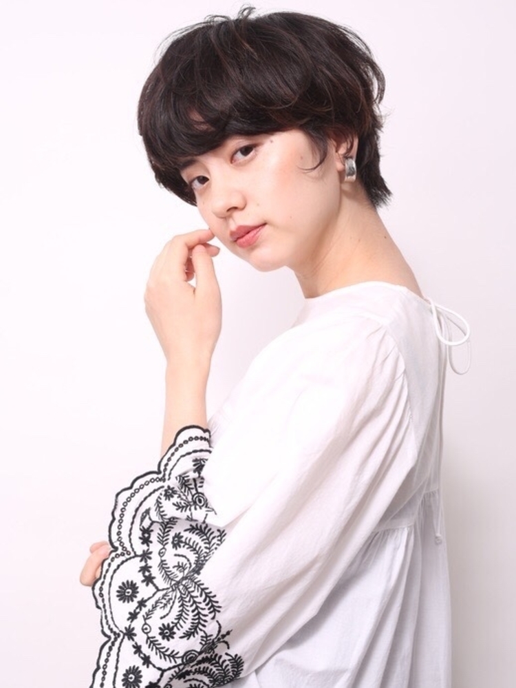 マッシュショートパーマをエアウェーブを使ってかけました Magnolia Aoyama マグノリア アオヤマ Magnolia Daisukeのヘアスタイル情報 Yahoo Beauty