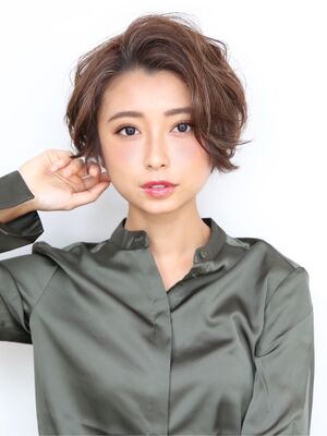 21年秋冬 かきあげ前髪の新着ヘアスタイル 髪型 ヘアアレンジ Yahoo Beauty