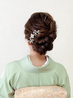 留袖ヘア ミディアムの髪型 ヘアスタイル ヘアカタログ 人気順 Yahoo Beauty ヤフービューティー