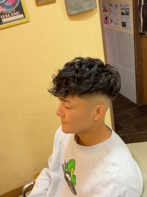 メンズ 外国人風 ベリーショートの髪型 ヘアスタイル ヘアカタログ 人気順 Yahoo Beauty ヤフービューティー