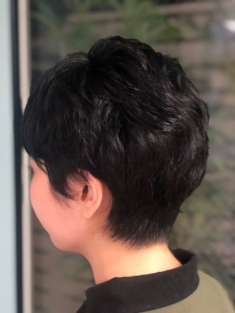 外国人風シルエットのボーイッシュなショートヘア Boytokyo ボーイトウキョウ Sho Boyharajyukuのヘアスタイル情報 Yahoo Beauty