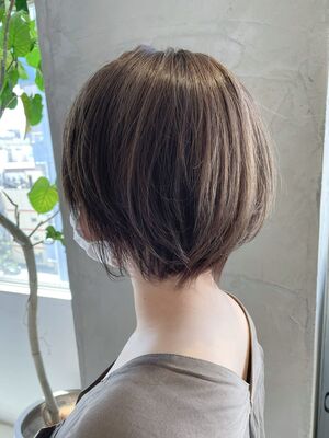 21年夏 アッシュグレーの新着ヘアスタイル 髪型 ヘアアレンジ Yahoo Beauty