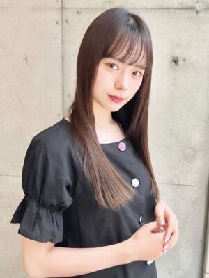 ストレート ロングの髪型 ヘアスタイル ヘアカタログ 人気順 Yahoo Beauty ヤフービューティー