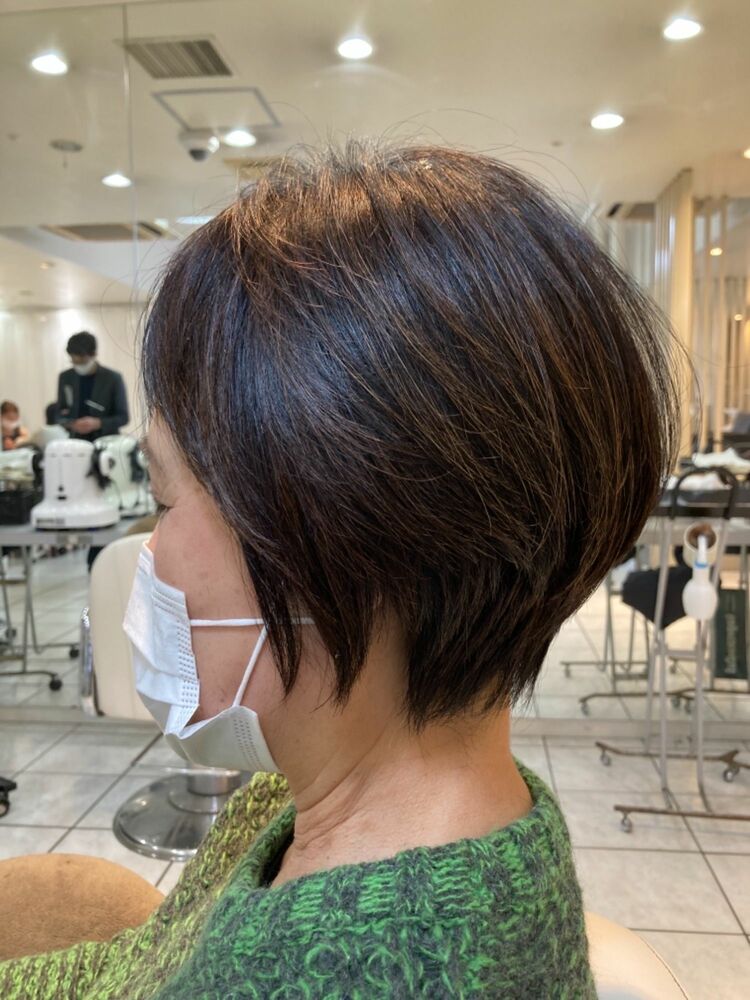 ミセスの若見えショートボブ｜hair &amp; nail MUSE 稲毛店（ヘアアンドネイル ミューズ イナゲテン）工藤 圭介のヘアスタイル情報