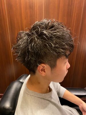 22年夏 メンズ ミックスパーマの人気ヘアスタイル 髪型 ヘアアレンジ Yahoo Beauty