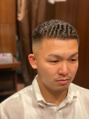 21年秋冬 メンズ 外国人風 ベリーショートの新着ヘアスタイル 髪型 ヘアアレンジ Yahoo Beauty