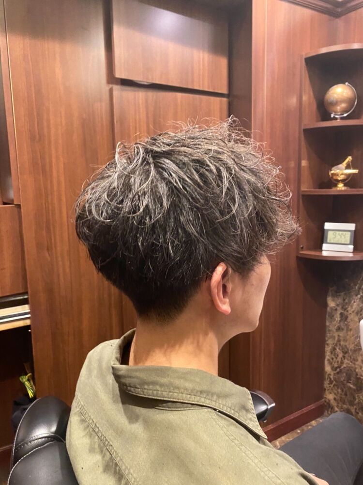 ゆるふわメンズパーマスタイル Hiro Ginza Barber Shop 神楽坂店 ヒロギンザ バーバーショップ カグラザカテン 板垣 光信 ヒロ銀座飯田橋店の髪型 ヘアスタイル ヘアカタログ情報 Yahoo Beauty ヤフービューティー
