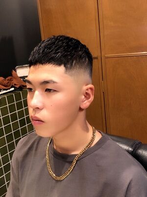 21年秋冬 メンズ ぱっつん前髪の新着ヘアスタイル 髪型 ヘアアレンジ Yahoo Beauty