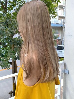 22年夏 ミルクティーベージュ ロングの髪型 ヘアスタイル ヘアカタログ 人気順 Yahoo Beauty ヤフービューティー