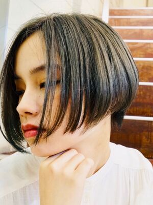 黒髪ショートの髪型 ヘアスタイル ヘアカタログ 人気順 2ページ目 Yahoo Beauty ヤフービューティー