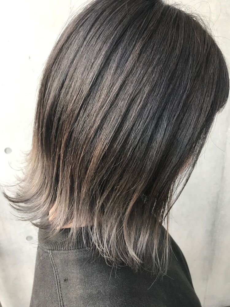 裾カラーで遊ぶ切りっぱなしボブ｜ aocoのヘアスタイル情報｜Yahoo! BEAUTY