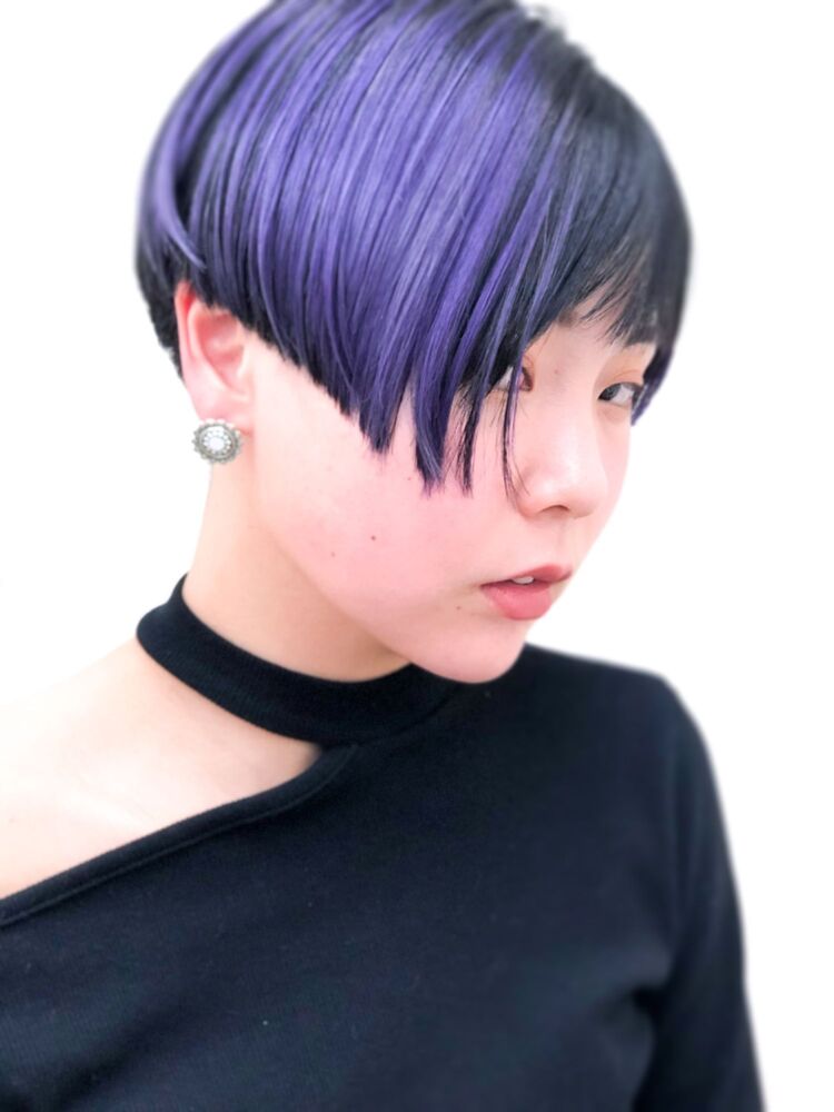 アシメエッジショートにバイオレットフラッシュカラー｜ YSOのヘアスタイル情報｜Yahoo! BEAUTY