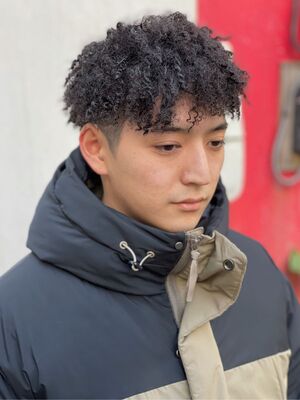 21年秋冬 メンズ アフロの新着ヘアスタイル 髪型 ヘアアレンジ Yahoo Beauty