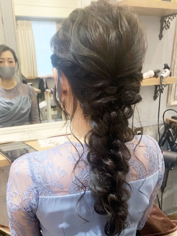 ヘアセット 編み下ろし結婚式ヘアセット ｗ ワット 新宿 ワットシンジュク Satomiの髪型 ヘアスタイル ヘアカタログ情報 Yahoo Beauty ヤフービューティー