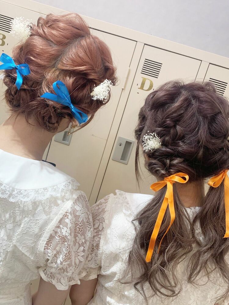 双子アレンジ ライブヘアセットアレンジ ｗ ワット 新宿 ワットシンジュク Satomiのヘアスタイル情報 Yahoo Beauty