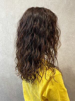 パーマ ロングの髪型 ヘアスタイル ヘアカタログ 人気順 Yahoo Beauty ヤフービューティー