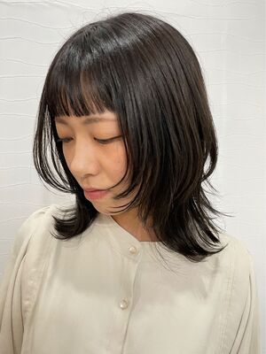 21年秋冬 ミディアムウルフの新着ヘアスタイル 髪型 ヘアアレンジ Yahoo Beauty