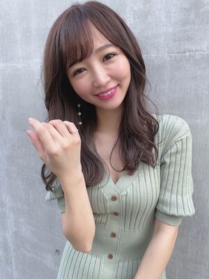 21年夏 ゆるふわパーマ セミロングの新着ヘアスタイル 髪型 ヘアアレンジ Yahoo Beauty