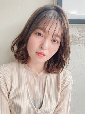 21年夏 内巻きの新着ヘアスタイル 髪型 ヘアアレンジ Yahoo Beauty