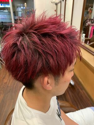 メンズ 赤の髪型 ヘアスタイル ヘアカタログ 人気順 Yahoo Beauty ヤフービューティー