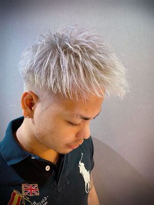 メンズ シルバー系 ヘアカラー ショートの髪型 ヘアスタイル ヘアカタログ 人気順 2ページ目 Yahoo Beauty ヤフービューティー