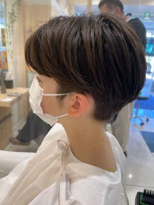 2021年秋冬】猫っ毛の新着ヘアスタイル・髪型・ヘアアレンジ｜Yahoo 