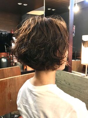 22年夏 くせ毛風パーマ ボブの人気ヘアスタイル 髪型 ヘアアレンジ Yahoo Beauty