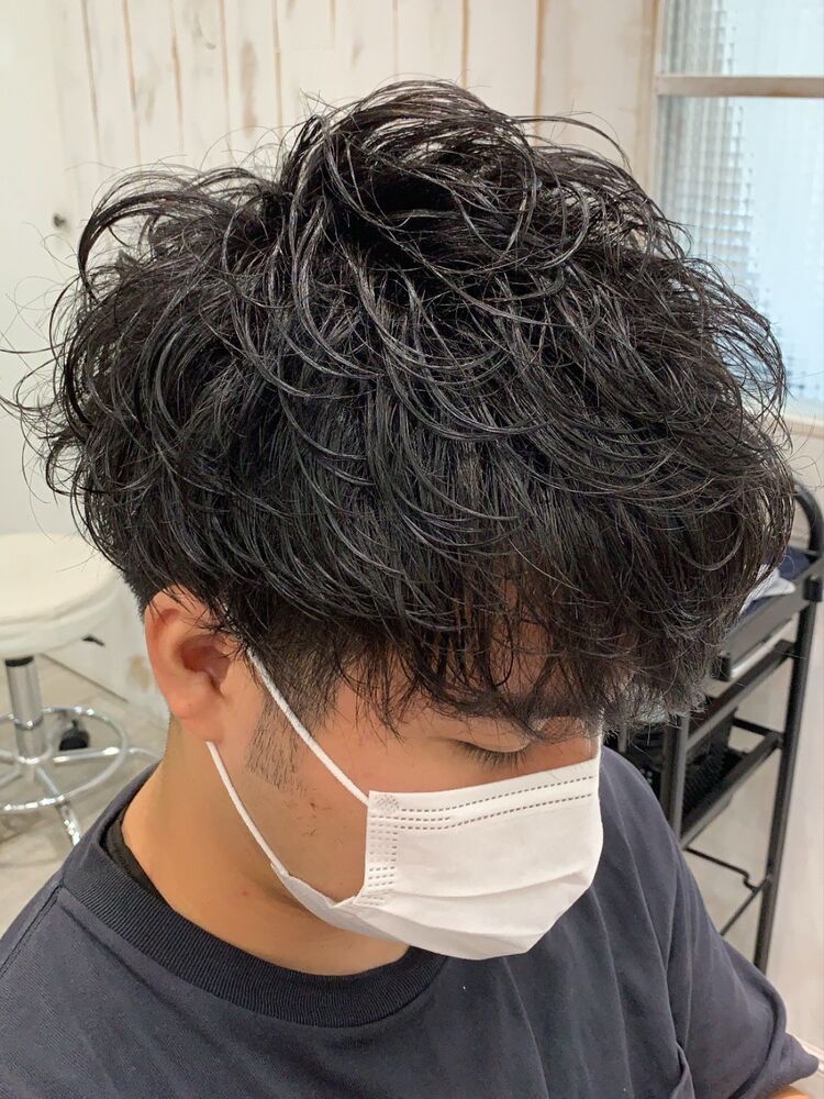 メンズ無造作パーマ 無造作のスパイラルパーマで簡単スタイリング Allys Hair青山 若井のヘアスタイル情報 Yahoo Beauty