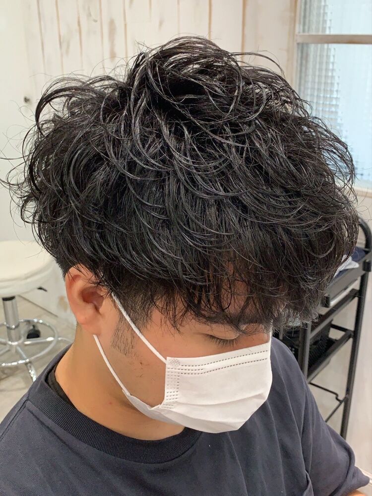 メンズ無造作パーマ 無造作のスパイラルパーマで簡単スタイリング Allys Shibuya 若井の髪型 ヘアスタイル ヘアカタログ情報 Yahoo Beauty ヤフービューティー