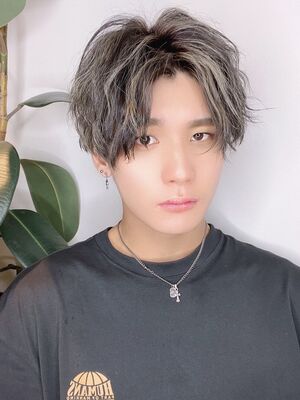 2022年冬 メンズ 前髪ハイライトの新着ヘアスタイル 髪型 ヘアアレンジ Yahoo Beauty