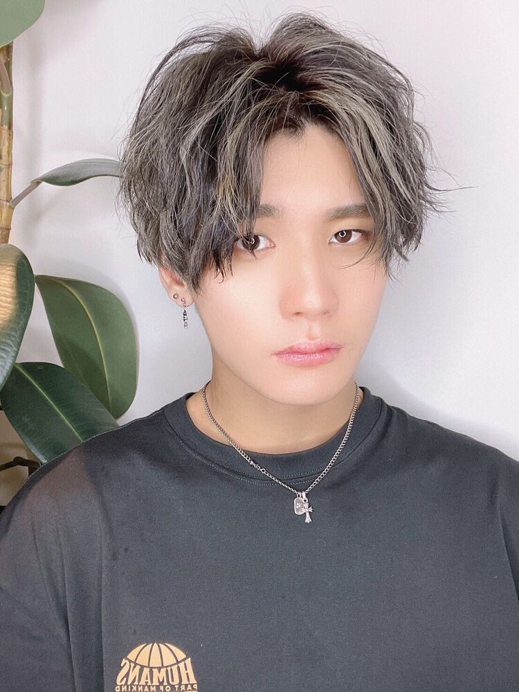 メンズハイライトメッシュ Lond Fille 銀座店 ロンドフィーユギンザテン 平川友理の髪型 ヘアスタイル ヘアカタログ情報 Yahoo Beauty ヤフービューティー