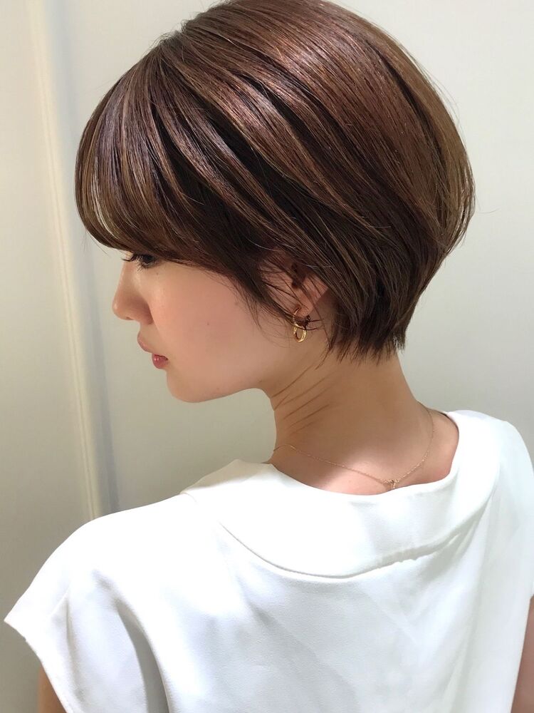 ショート レディース ヘア